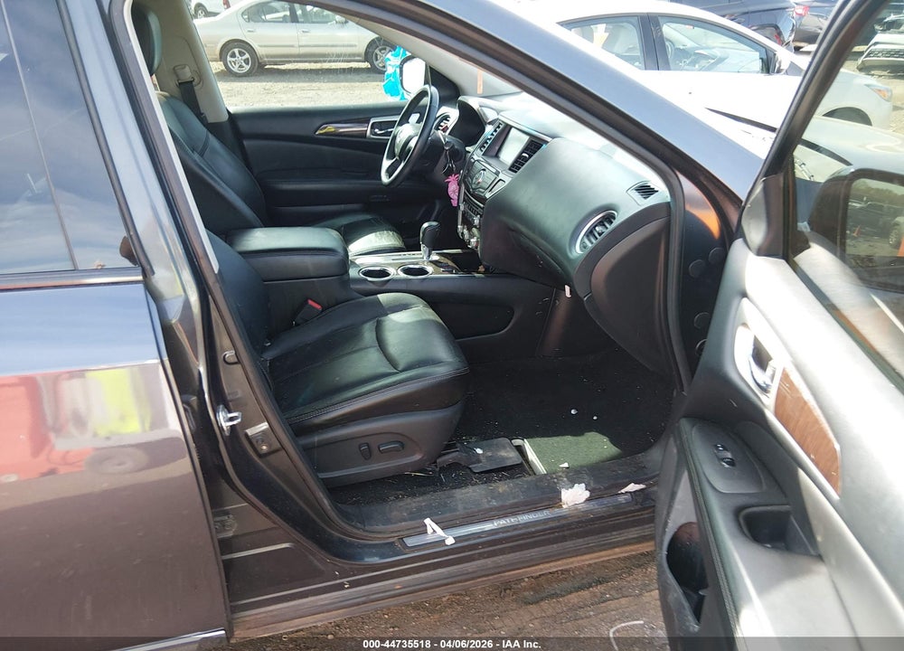 2014 NISSAN PATHFINDER SL VIN: 5N1AR2MN1EC666829