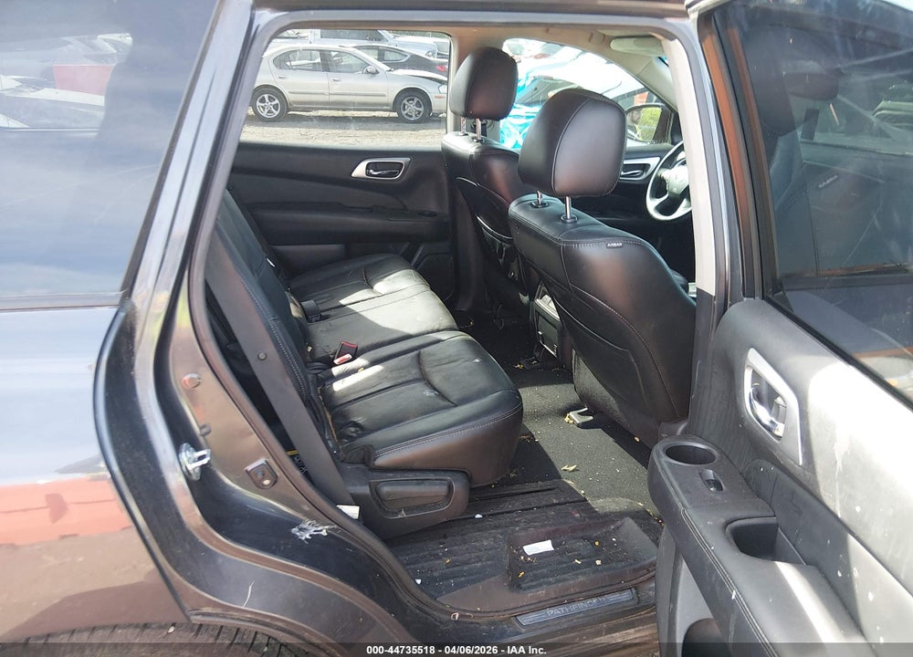 2014 NISSAN PATHFINDER SL VIN: 5N1AR2MN1EC666829