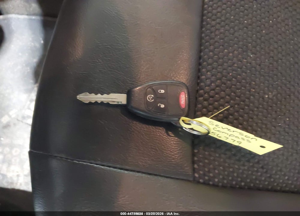 2015 JEEP COMPASS LATITUDE VIN: 1C4NJDEB5FD135612