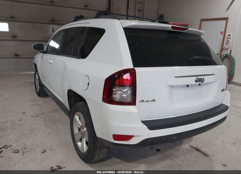 2015 JEEP COMPASS LATITUDE VIN: 1C4NJDEB5FD135612