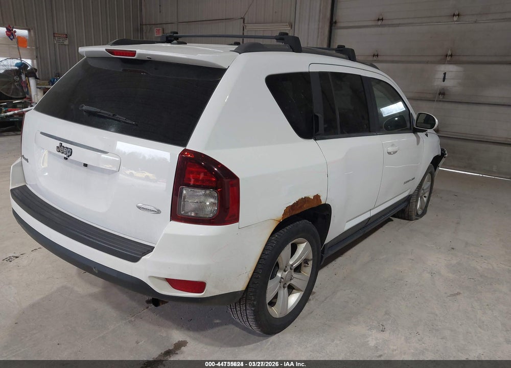 2015 JEEP COMPASS LATITUDE VIN: 1C4NJDEB5FD135612