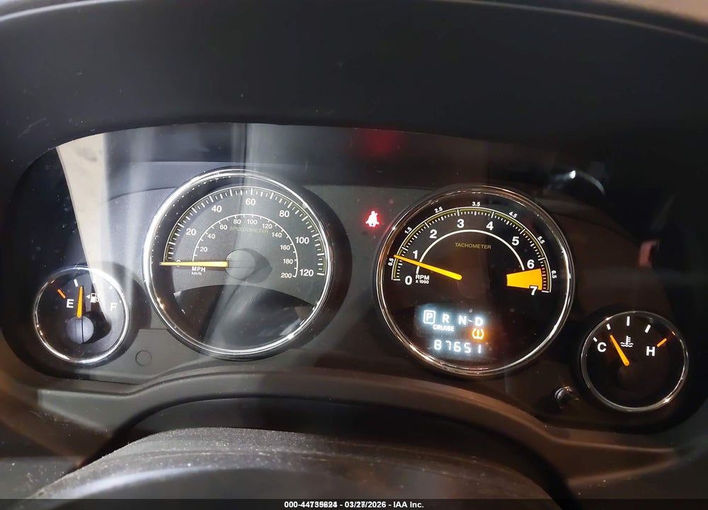 2015 JEEP COMPASS LATITUDE VIN: 1C4NJDEB5FD135612