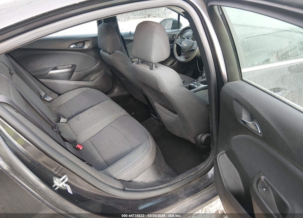 2016 CHEVROLET CRUZE LT AUTO VIN: 1G1BE5SMXG7303546