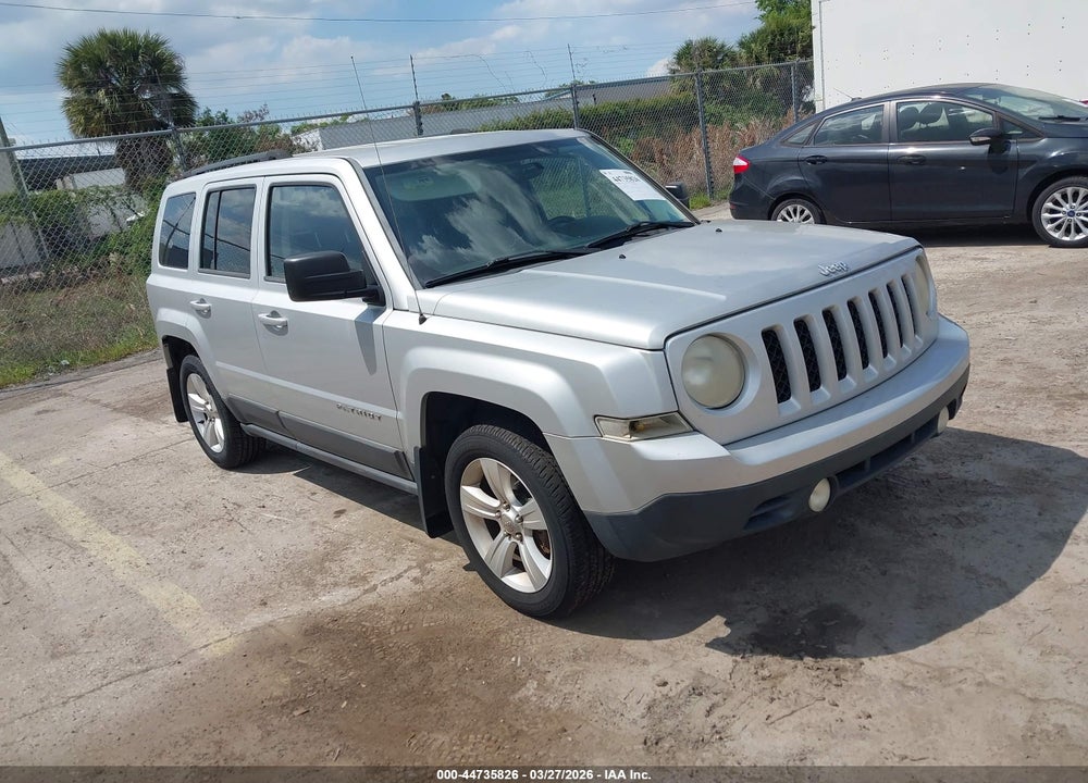 2013 JEEP PATRIOT LATITUDE VIN: 1C4NJPFB3DD213236