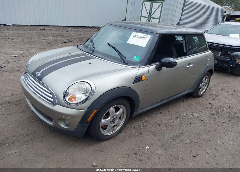 2008 MINI COOPER VIN: WMWMF33518TT60054