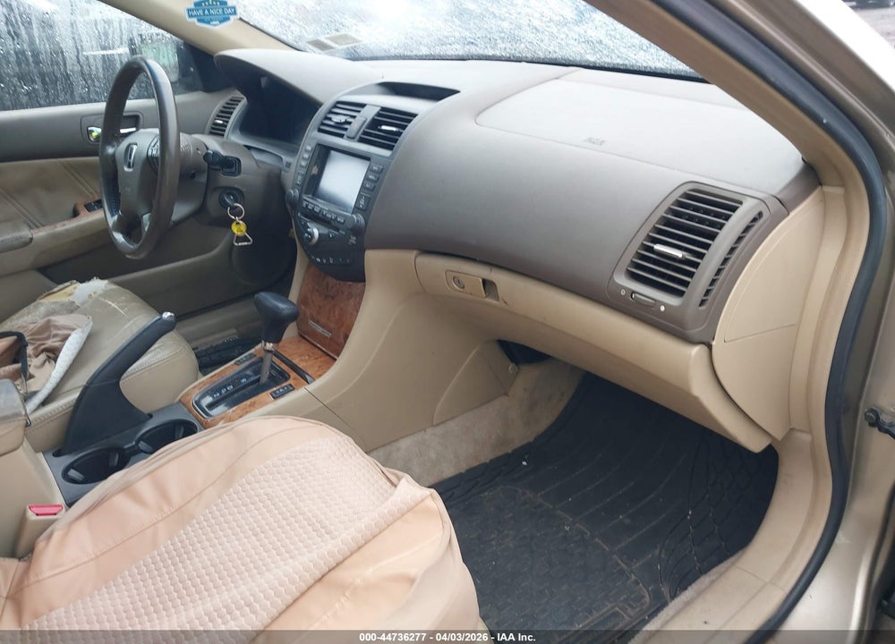 2003 HONDA ACCORD 3.0 EX VIN: 1HGCM66823A053249