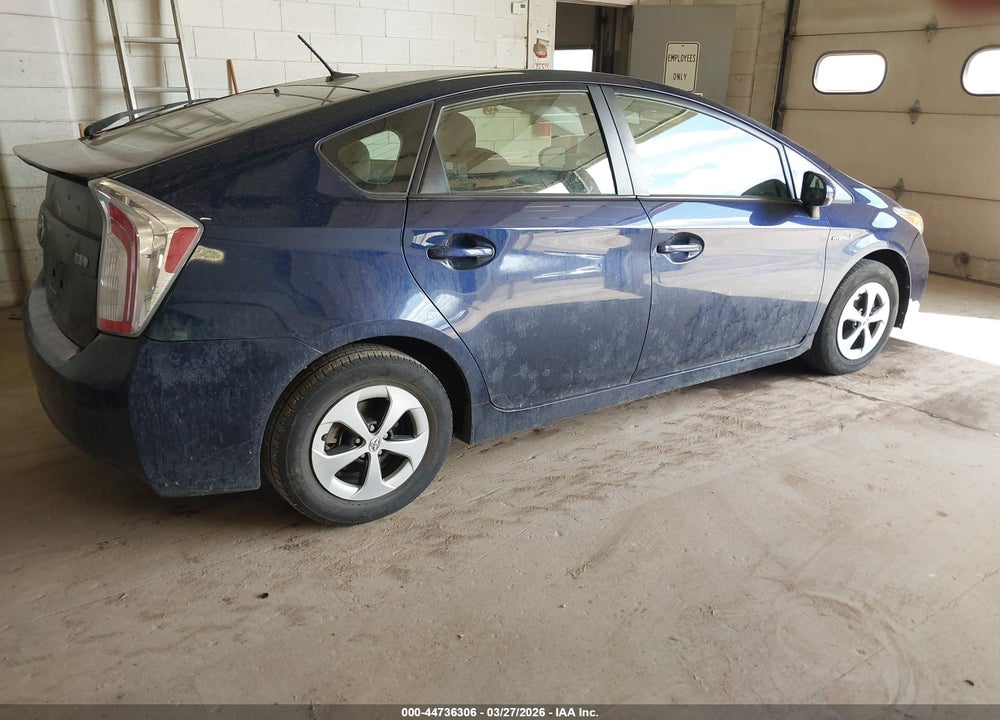 2013 TOYOTA PRIUS THREE VIN: JTDKN3DU2D1618350