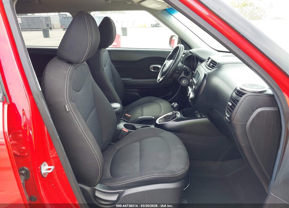 2016 KIA SOUL + VIN: KNDJP3A50G7861515
