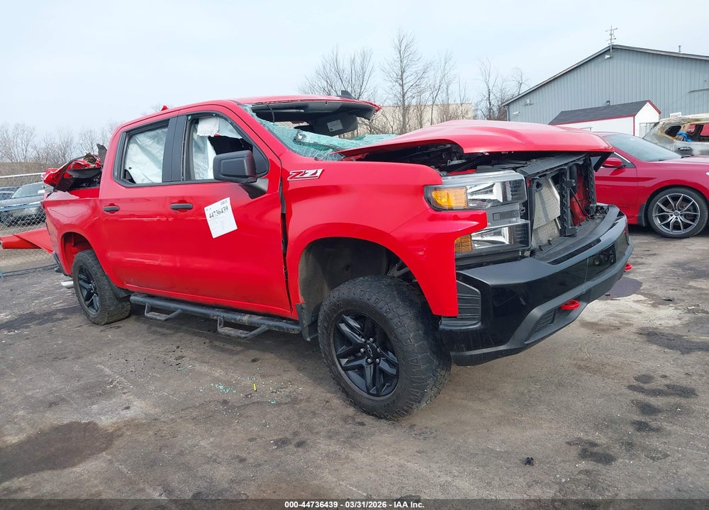 2021 CHEVROLET SILVERADO 1500 4WD  SHORT BED CUSTOM TRAIL BOSS VIN: 3GCPYCEH2MG101078