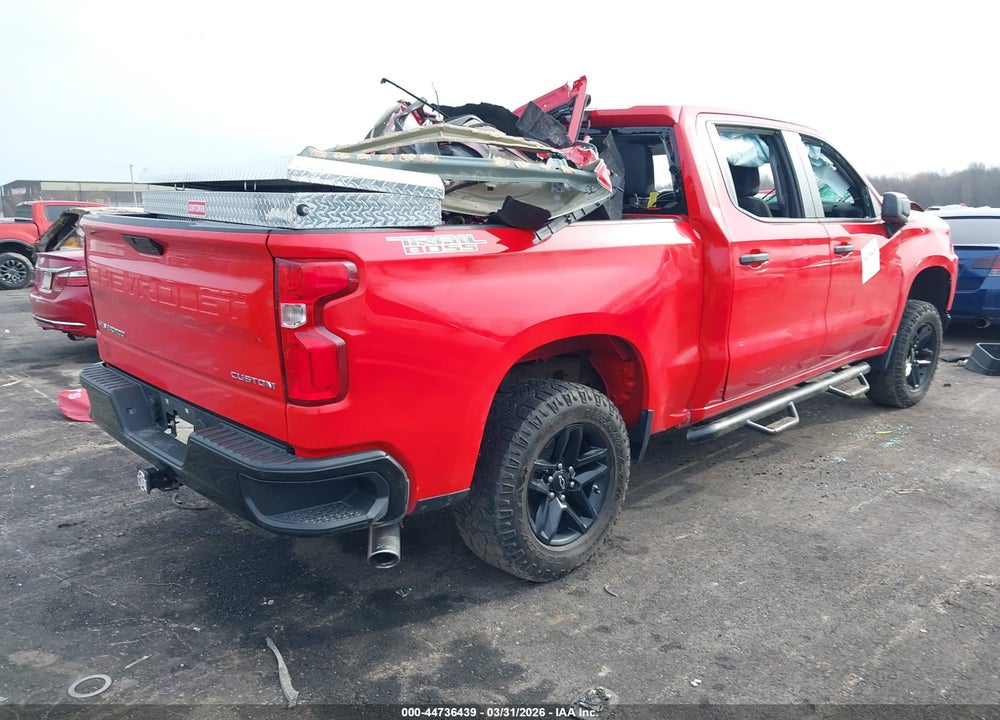2021 CHEVROLET SILVERADO 1500 4WD  SHORT BED CUSTOM TRAIL BOSS VIN: 3GCPYCEH2MG101078