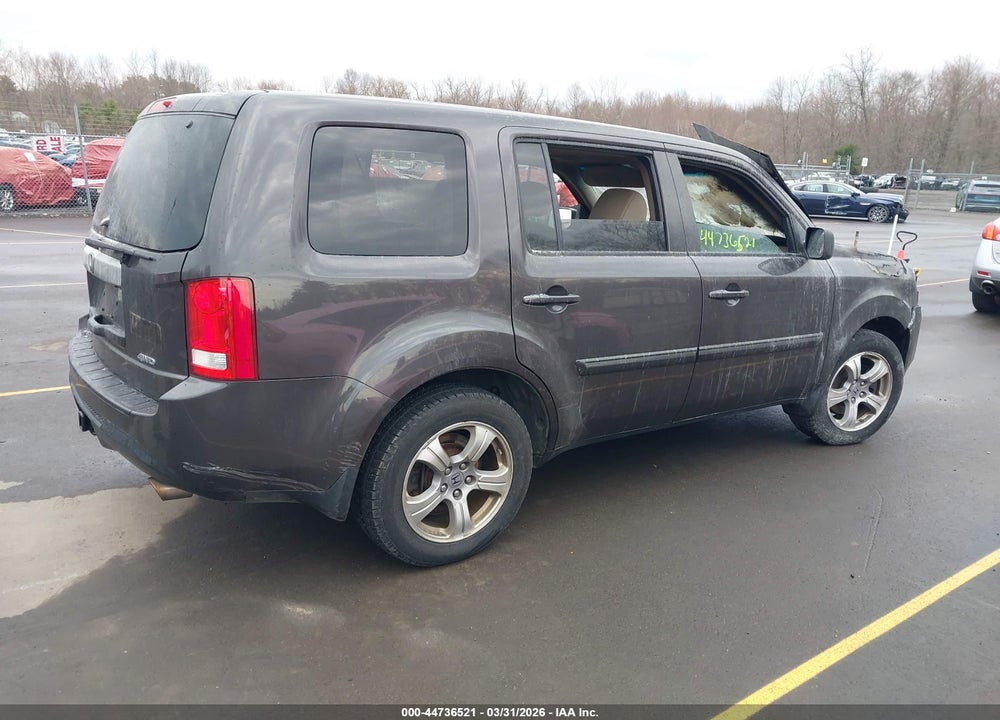2015 HONDA PILOT EX-L VIN: 5FNYF4H54FB059510