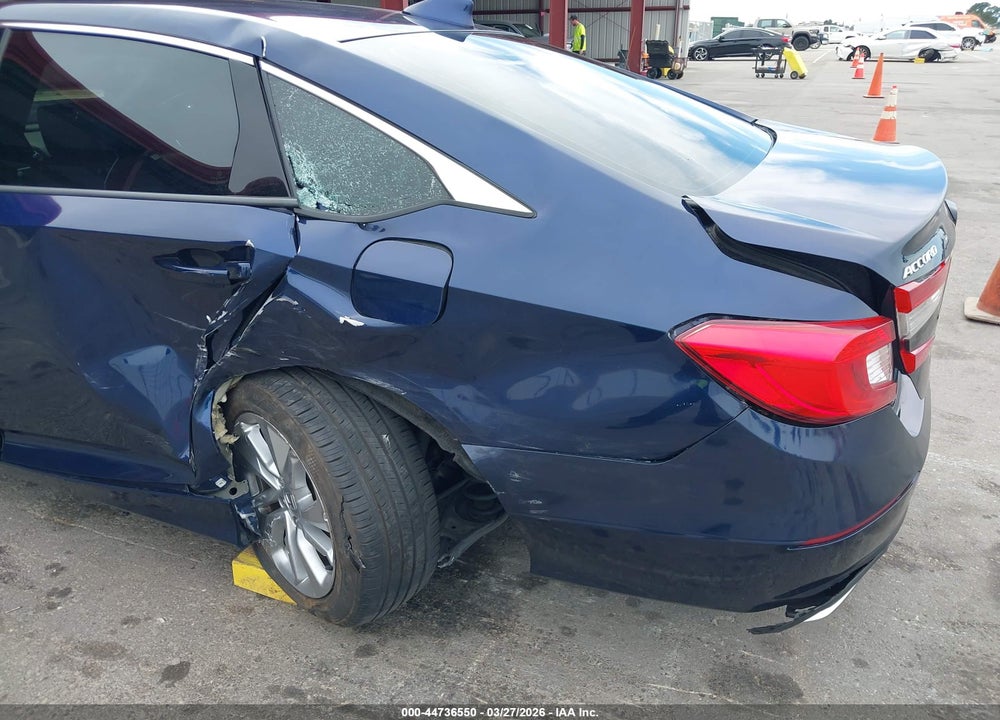 2019 HONDA ACCORD VIN: 1HGCV1F14KA110472