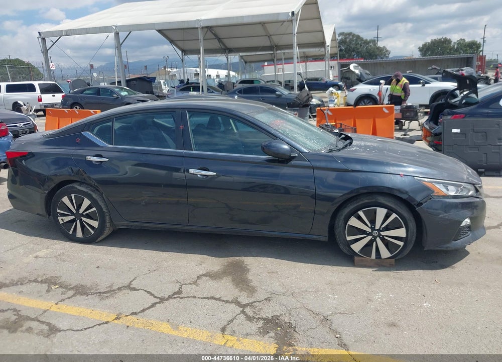 2022 NISSAN ALTIMA SV FWD VIN: 1N4BL4DV6NN311333