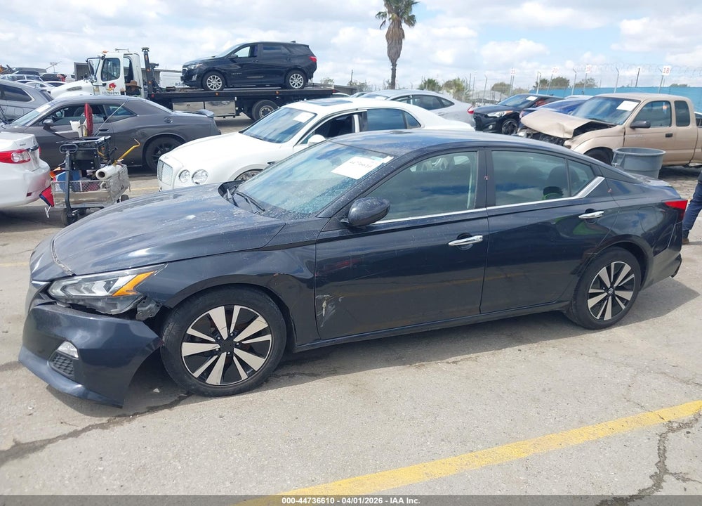 2022 NISSAN ALTIMA SV FWD VIN: 1N4BL4DV6NN311333
