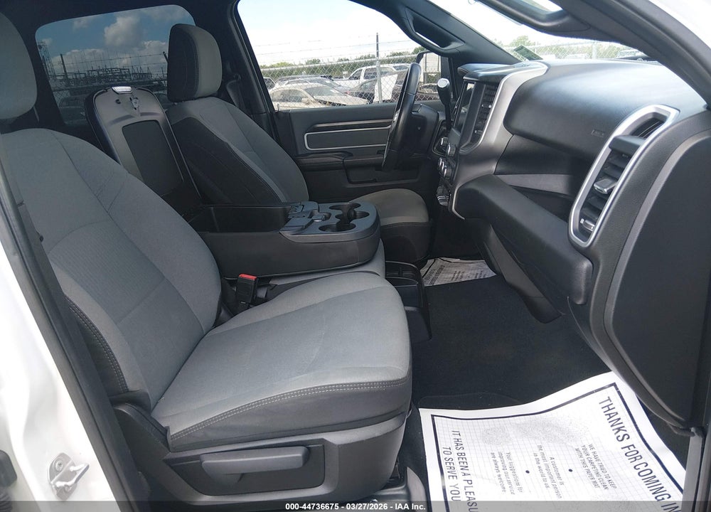 2022 RAM 2500 VIN: 3C6UR5DLXNG247058