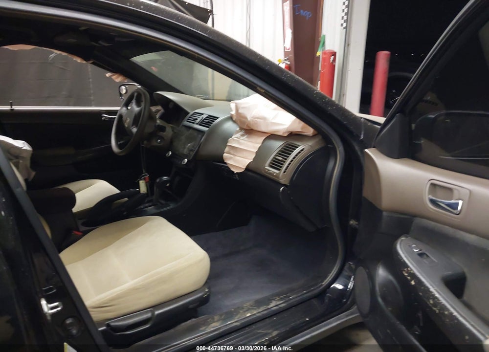 2006 HONDA ACCORD 2.4 LX VIN: 1HGCM56426A008324