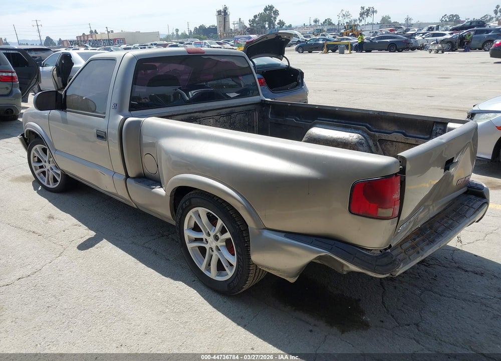 2003 GMC SONOMA SLS VIN: 1GTCS14H638214784