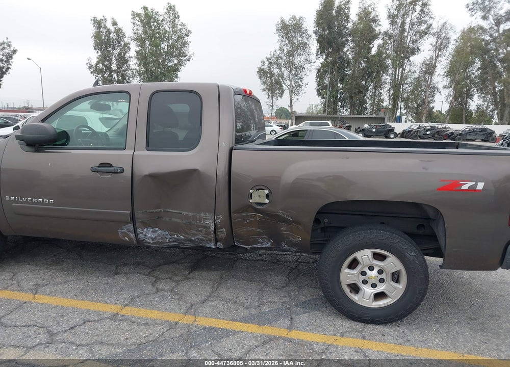 2008 CHEVROLET SILVERADO 1500 LT1 VIN: 1GCEC19J98Z134723