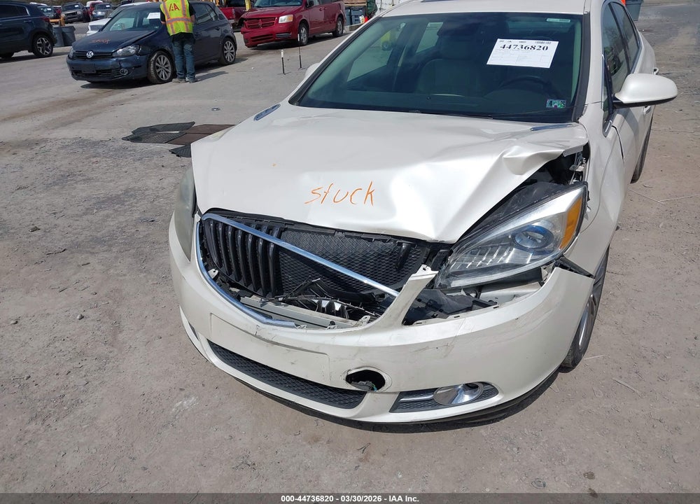 2013 BUICK VERANO LEATHER GROUP VIN: 1G4PS5SK2D4252847
