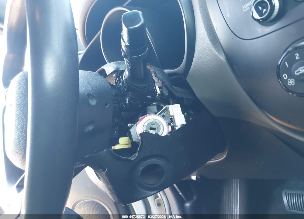 2016 KIA SOUL + VIN: KNDJP3A57G7388342