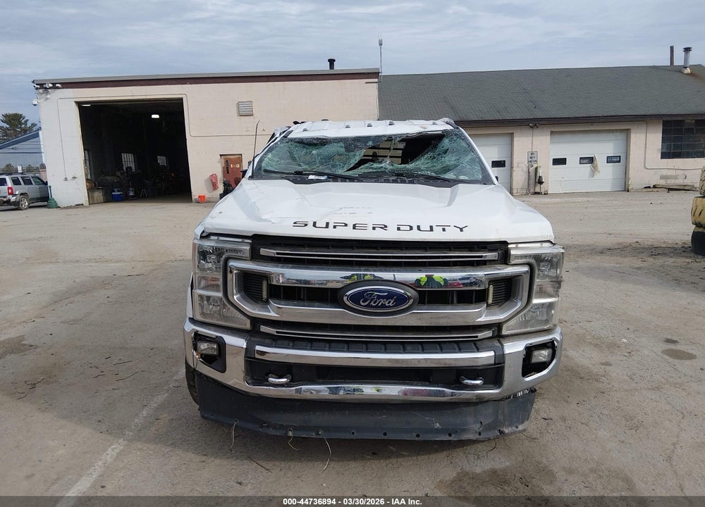 2022 FORD F-350 XLT VIN: 1FT8X3B67NEF95103