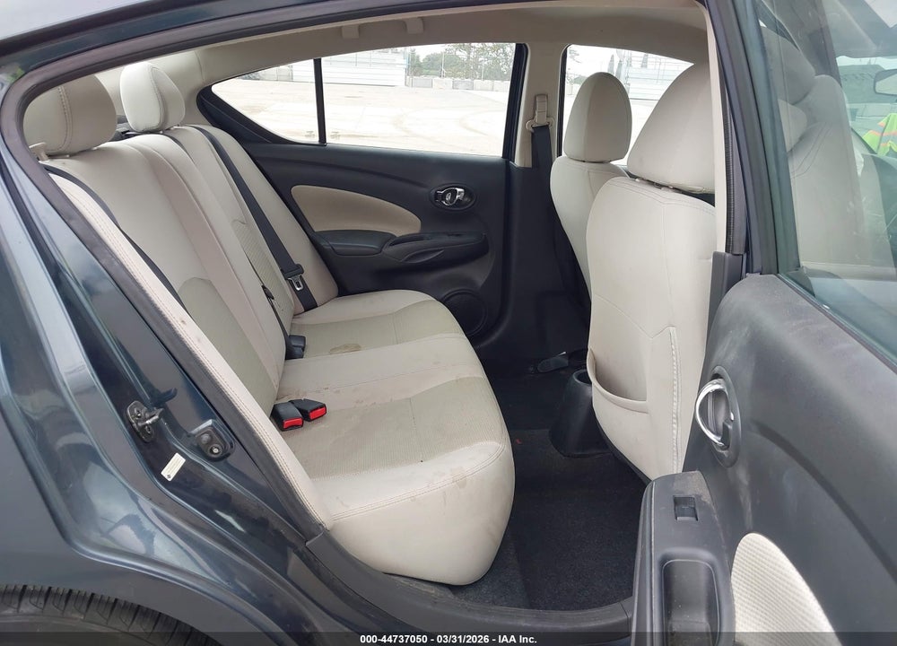 2017 NISSAN VERSA 1.6 SL VIN: 3N1CN7AP1HL842897