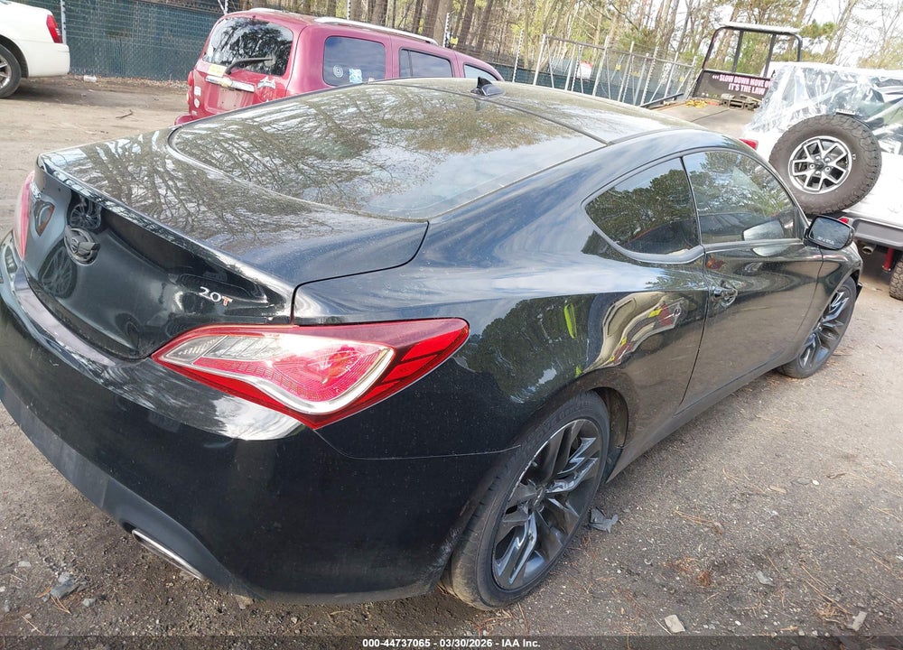 2013 HYUNDAI GENESIS 2.0T PREMIUM VIN: KMHHT6KD0DU107878