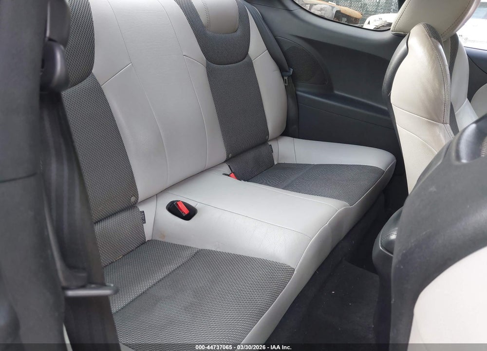 2013 HYUNDAI GENESIS 2.0T PREMIUM VIN: KMHHT6KD0DU107878