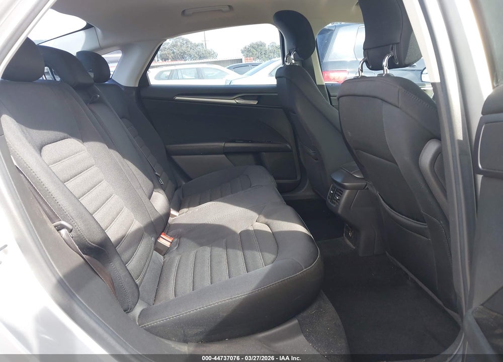 2013 FORD FUSION SE VIN: 3FA6P0H70DR281655