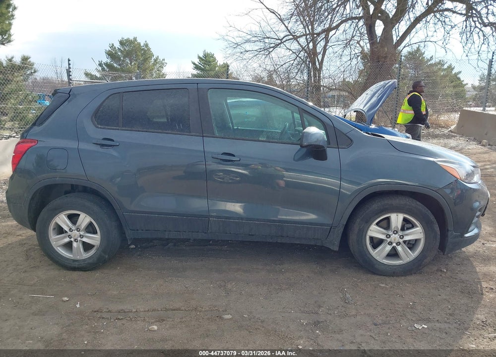 2021 CHEVROLET TRAX LS VIN: KL7CJKSB2MB304944