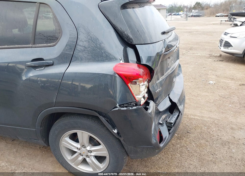 2021 CHEVROLET TRAX LS VIN: KL7CJKSB2MB304944