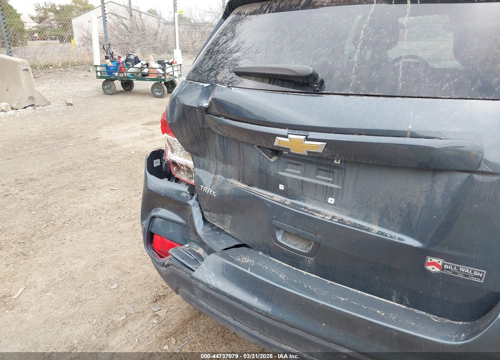 2021 CHEVROLET TRAX LS VIN: KL7CJKSB2MB304944