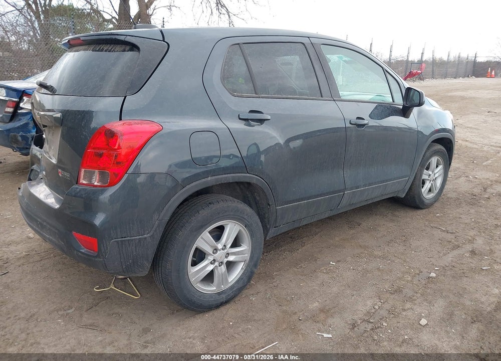 2021 CHEVROLET TRAX LS VIN: KL7CJKSB2MB304944