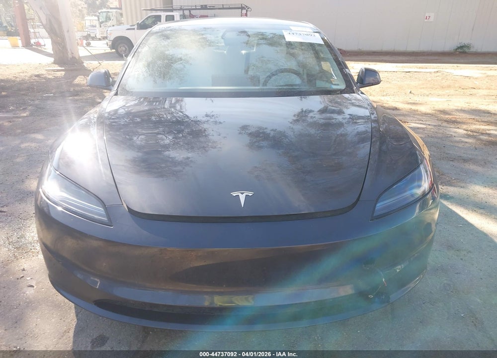2024 TESLA MODEL 3 LONG RANGE DUAL MOTOR ALL-WHEEL DRIVE/REAR-WHEEL DRIVE VIN: 5YJ3E1EA3RF782220
