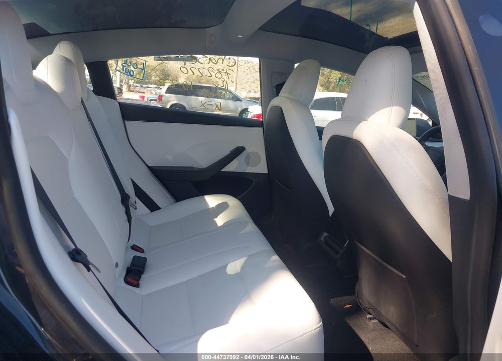 2024 TESLA MODEL 3 LONG RANGE DUAL MOTOR ALL-WHEEL DRIVE/REAR-WHEEL DRIVE VIN: 5YJ3E1EA3RF782220