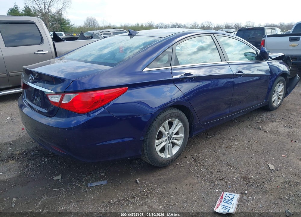 2013 HYUNDAI SONATA GLS VIN: 5NPEB4AC7DH701062