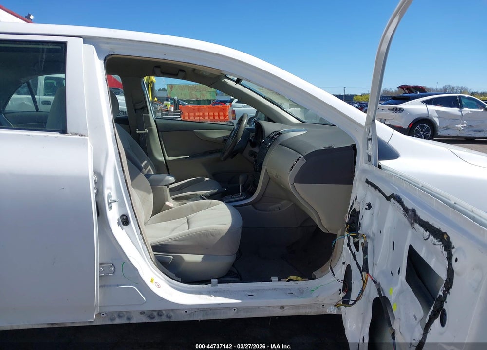 2010 TOYOTA COROLLA LE VIN: JTDBU4EE8A9122806