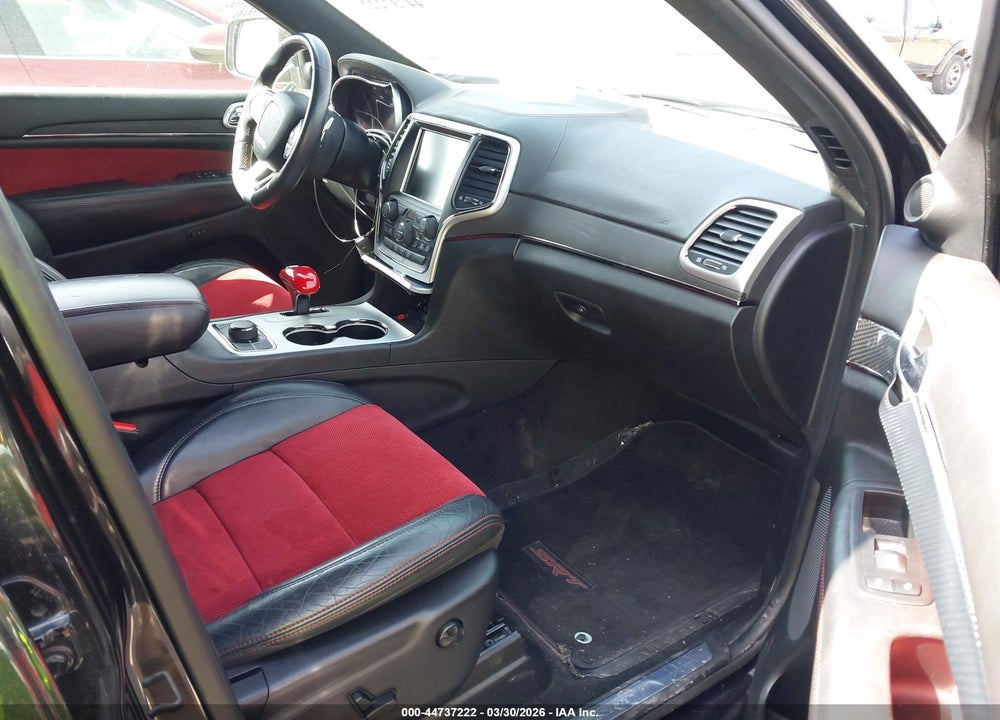 2015 JEEP GRAND CHEROKEE SRT VIN: 1C4RJFDJ0FC683576