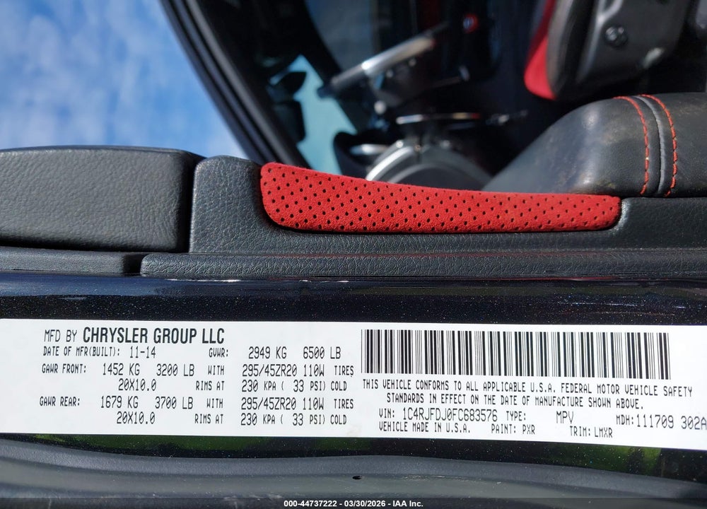 2015 JEEP GRAND CHEROKEE SRT VIN: 1C4RJFDJ0FC683576