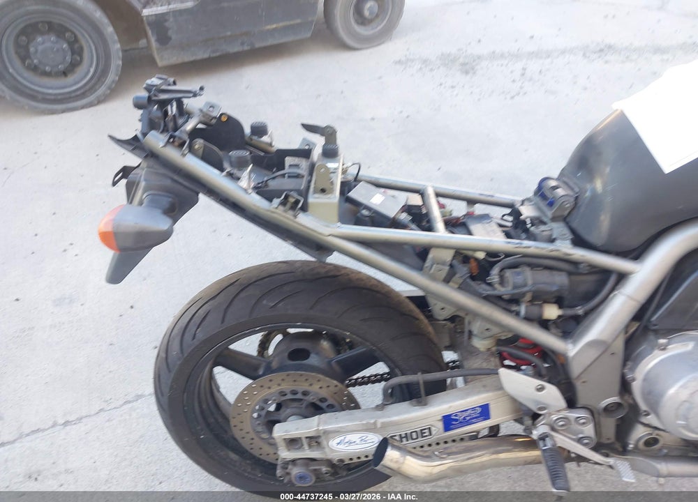 2002 YAMAHA FZS10 VIN: JYARN07E22A003761