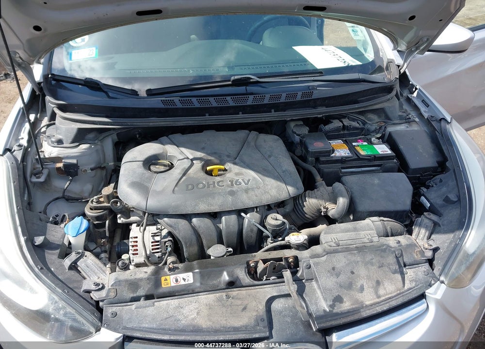 2014 HYUNDAI ELANTRA SE VIN: 5NPDH4AE5EH469431