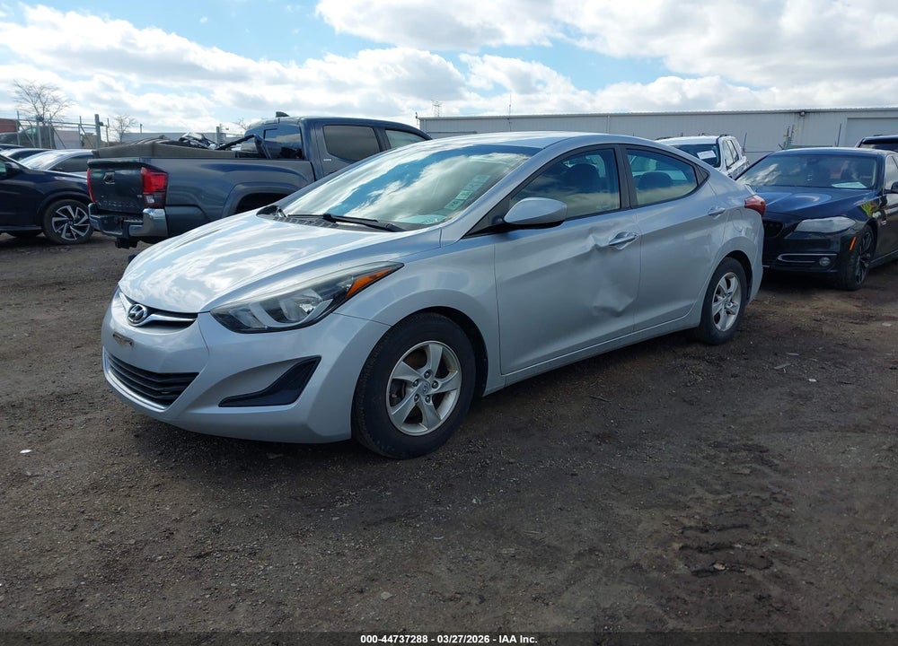 2014 HYUNDAI ELANTRA SE VIN: 5NPDH4AE5EH469431