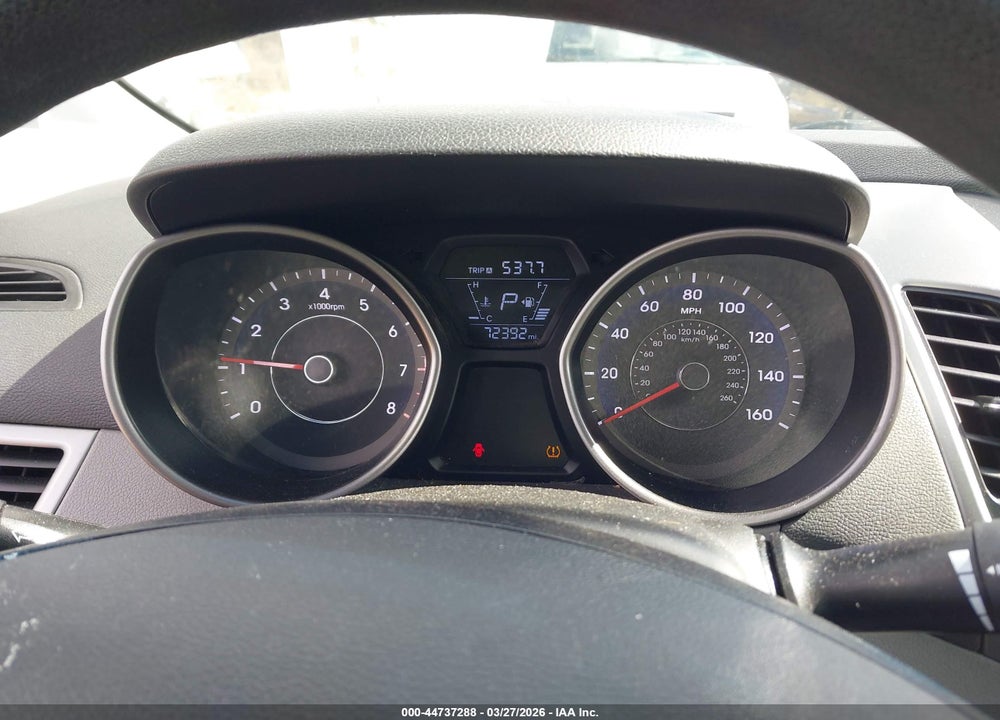 2014 HYUNDAI ELANTRA SE VIN: 5NPDH4AE5EH469431