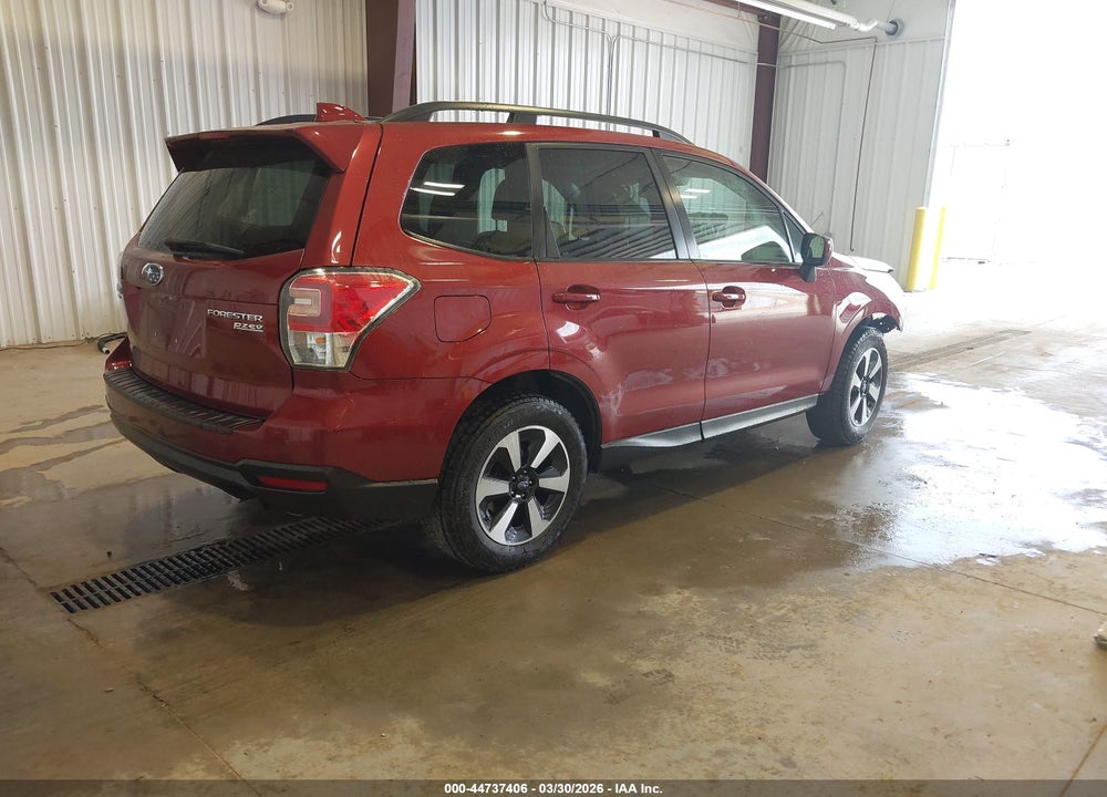 2017 SUBARU FORESTER 2.5I PREMIUM VIN: JF2SJAGC7HH467880