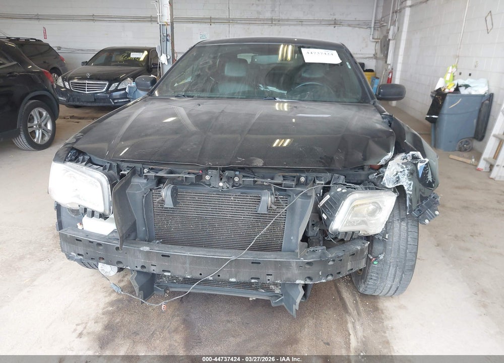 2014 CHRYSLER 300 VIN: 2C3CCARG2EH276715