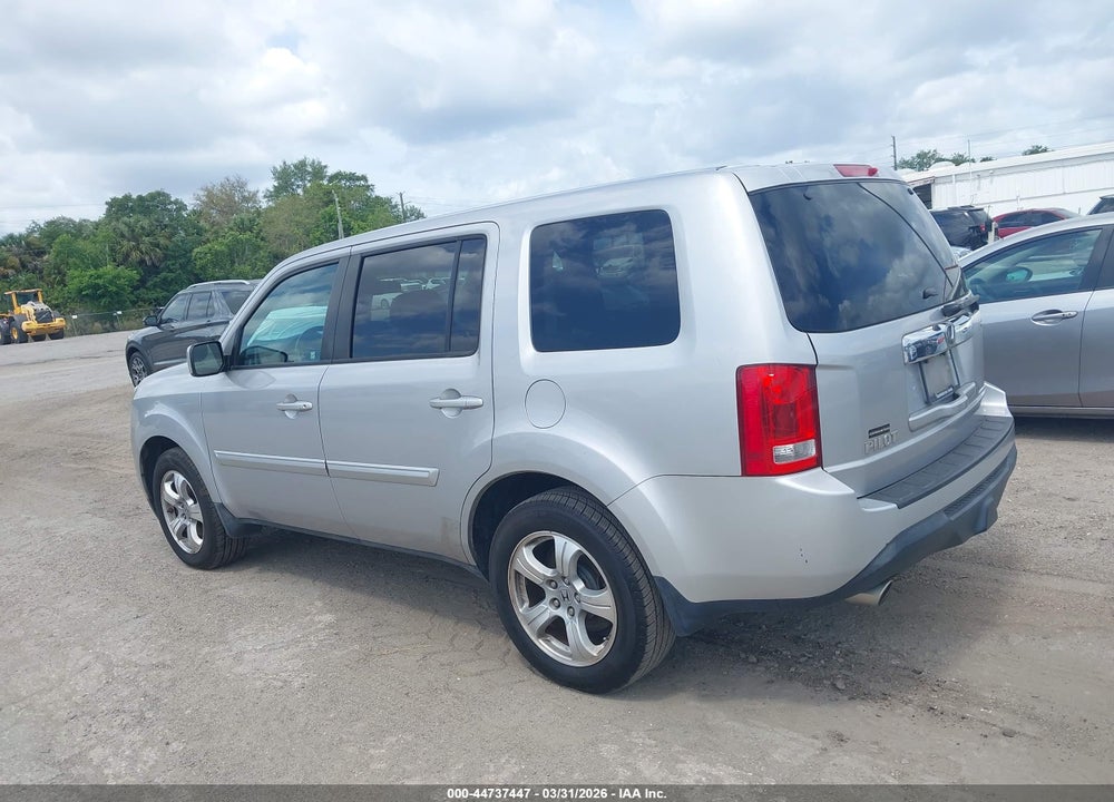 2015 HONDA PILOT EX-L VIN: 5FNYF3H5XFB010693