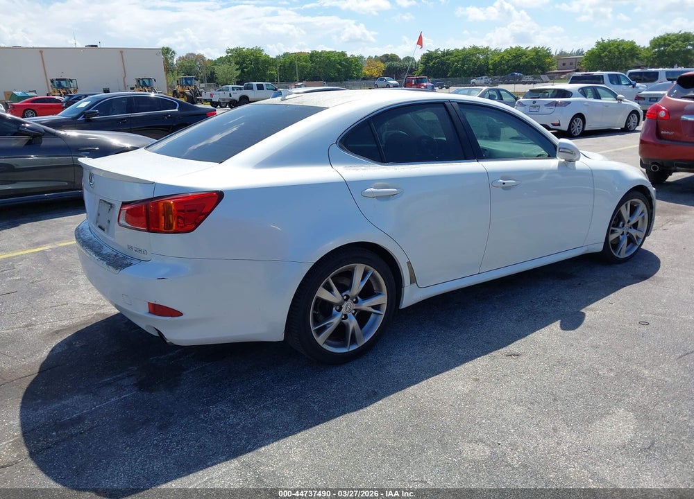 2009 LEXUS IS 250 VIN: JTHBK262792090710