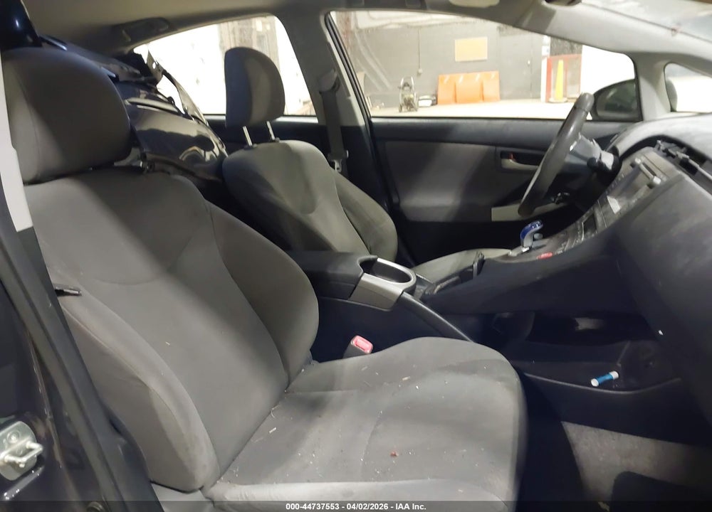 2013 TOYOTA PRIUS THREE VIN: JTDKN3DU8D1725080