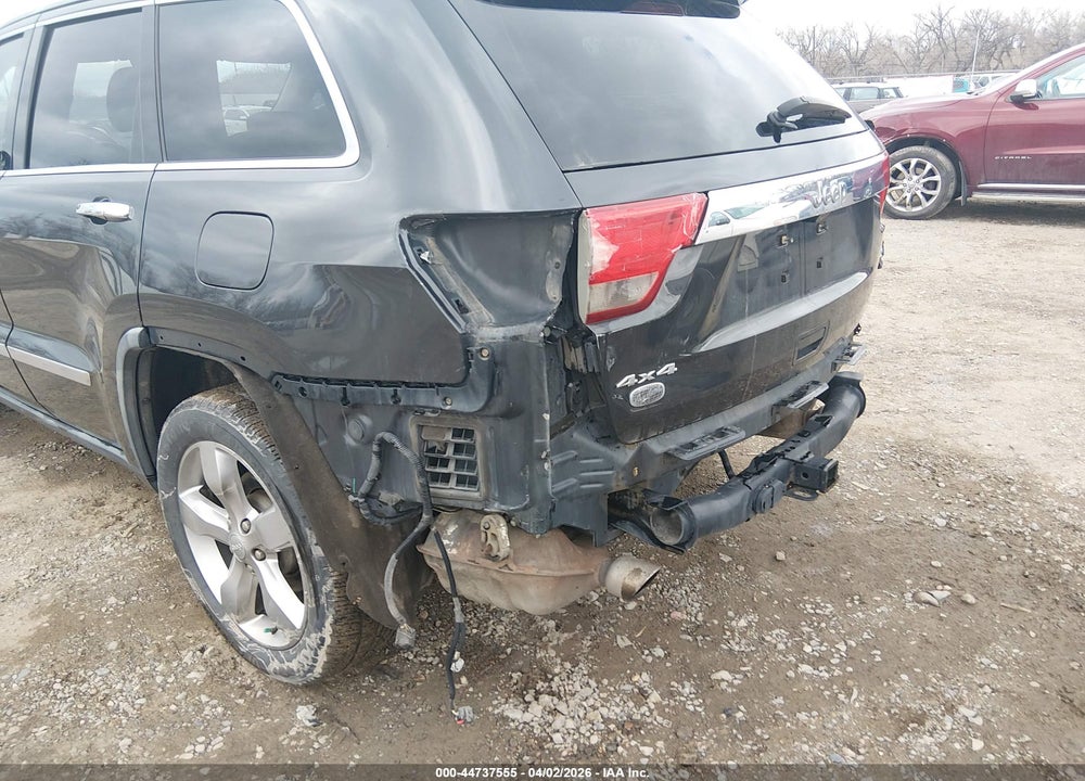 2011 JEEP GRAND CHEROKEE OVERLAND VIN: 1J4RR6GT0BC560192