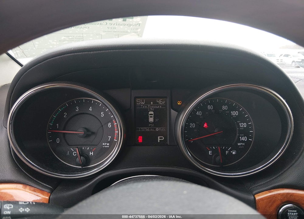 2011 JEEP GRAND CHEROKEE OVERLAND VIN: 1J4RR6GT0BC560192